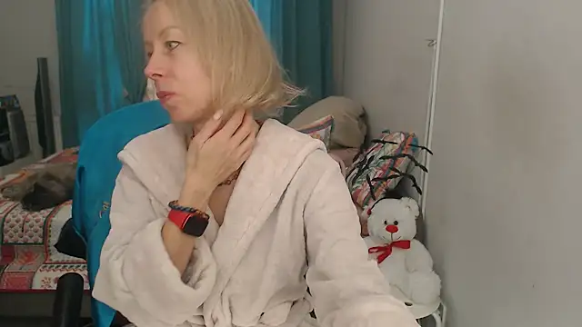 LuxuryNika online show from 23, 10, 2025