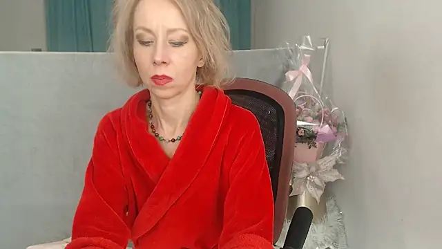 LuxuryNika online show from 4, 2, 2026