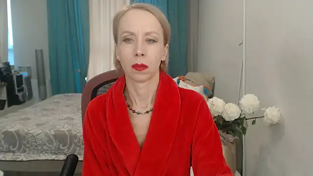 Snapshot of LuxuryNika chatting on 16, 5, 2026 LuxuryNika online show from 16, 5, 2026
