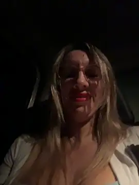 Snapshot of Gatitacarlita chatting on 20, 12, 2025 Gatitacarlita online show from 20, 12, 2025