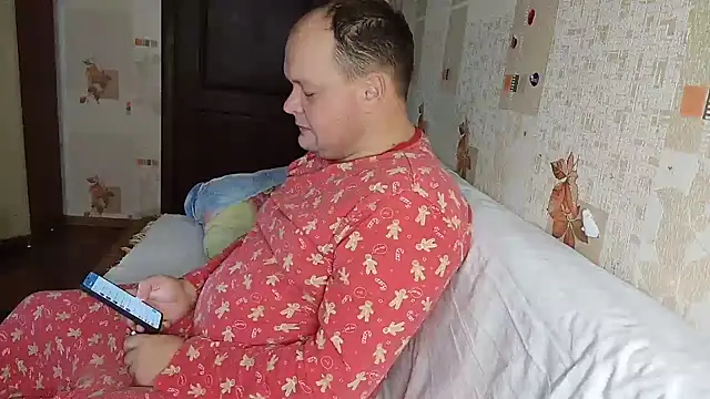 Snapshot of Dimka132 chatting on 16, 12, 2024 Dimka132 online show from 16, 12, 2024