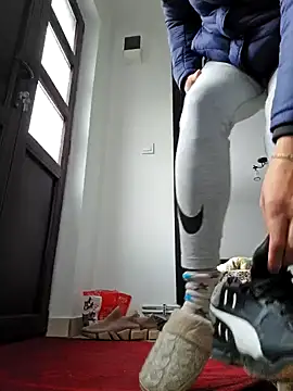 IsabelleCraft online show from 6, 10, 2025