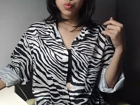 Snapshot of Bigg_Pussyy_Catt chatting on 7, 12, 2024 Bigg Pussyy Catt online show from 7, 12, 2024