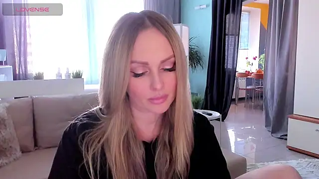 Libby Nora online show from 22, 3, 2025