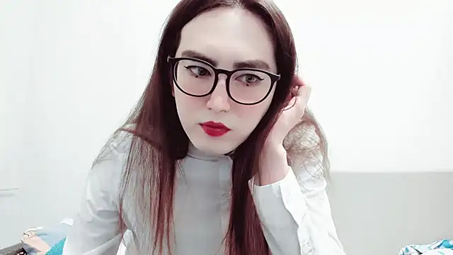 Snapshot of MinniMaksy chatting on 19, 12, 2024 MinniMaksy online show from 19, 12, 2024