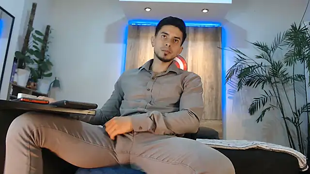Andrew 4  online show from 26, 7, 2026