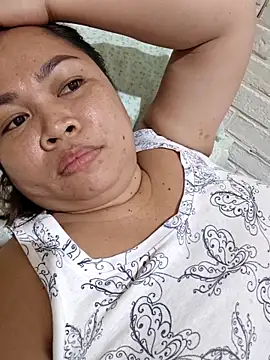 XXLorie 02 online show from 2, 11, 2025