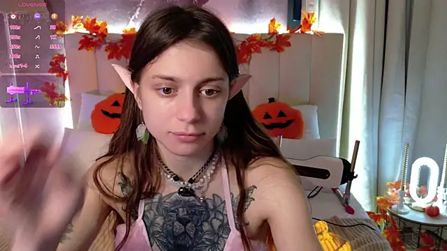 Eille Elfie online show from 29, 10, 2025