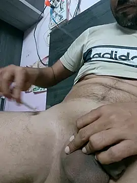 Snapshot of HotBoyOm chatting on 9, 3, 2025 HotBoyOm online show from 9, 3, 2025