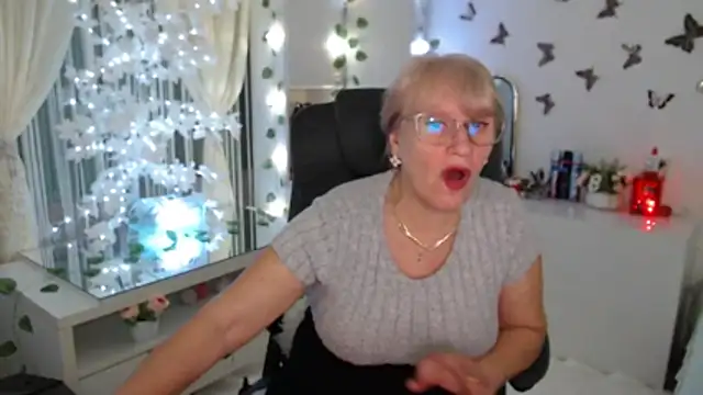 Ghertrude52 online show from 16, 12, 2025