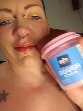 PinkTheHawk online show from 14, 3, 2026