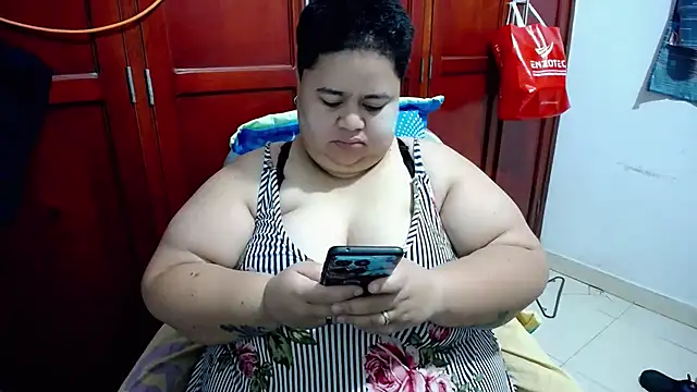 Snapshot of hotlesby4uxxx chatting on 25, 5, 2026 hotlesby4uxxx online show from 25, 5, 2026