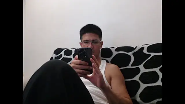 Snapshot of SebastianReiss chatting on 29, 9, 2025 SebastianReiss online show from 29, 9, 2025