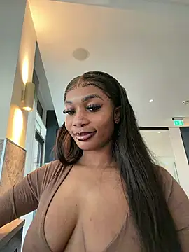 Snapshot of __Nessa__ chatting on 27, 2, 2026 Nessa online show from 27, 2, 2026