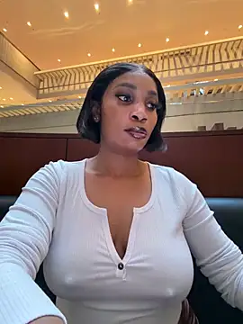   Nessa   online show from 4, 4, 2026