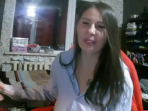 Snapshot of Valerivv chatting on 16, 5, 2026 Valerivv online show from 16, 5, 2026