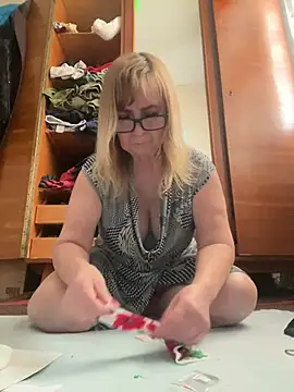 Irina2909xh online show from 8, 2, 2026