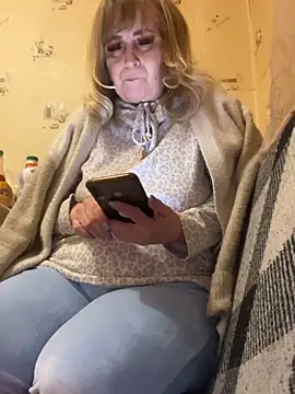 Irina2909xh online show from 12, 4, 2026