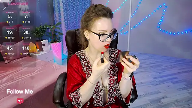 AngelaWhiti online show from 3, 2, 2025