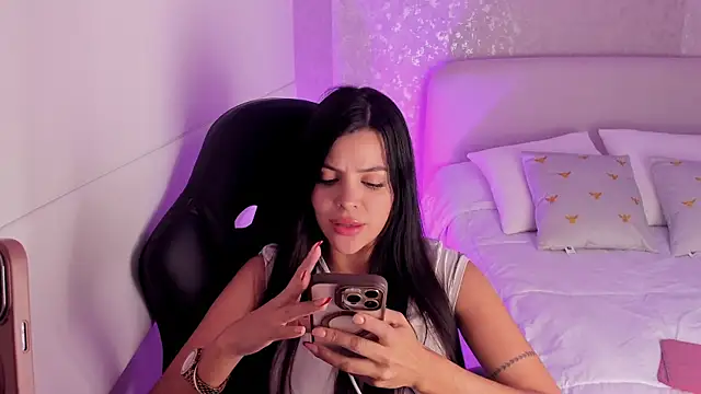 Snapshot of salome__11 chatting on 7, 1, 2025 salome  11 online show from 7, 1, 2025