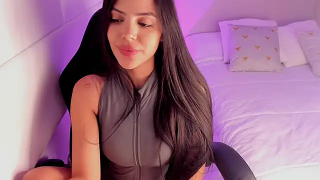 Snapshot of salome__11 chatting on 12, 1, 2025 salome  11 online show from 12, 1, 2025