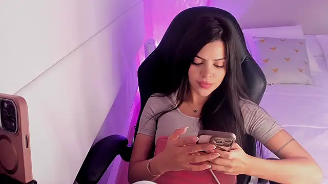 Snapshot of salome__11 chatting on 21, 1, 2025 salome  11 online show from 21, 1, 2025