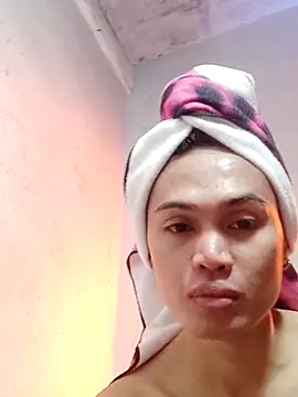 QueenSoreal online show from 21, 2, 2025