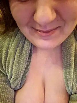 Snapshot of Cutegirlforyou chatting on 27, 2, 2025 Cutegirlforyou online show from 27, 2, 2025