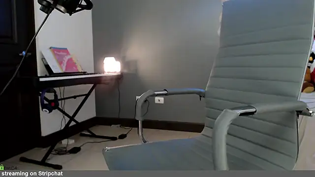 Snapshot of minarocket_ chatting on 19, 2, 2026 minarocket online show from 19, 2, 2026