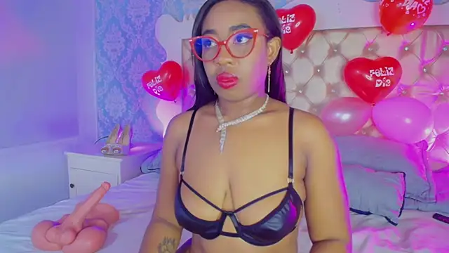 CaseyMoon online show from 14, 2, 2026