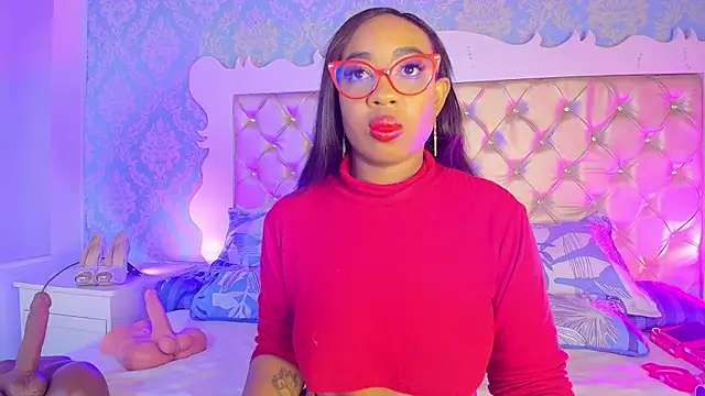 CaseyMoon online show from 28, 3, 2026