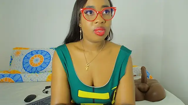 Snapshot of CaseyMoon chatting on 28, 5, 2026 CaseyMoon online show from 28, 5, 2026