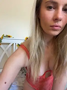 DollyDripp online show from 9, 6, 2026