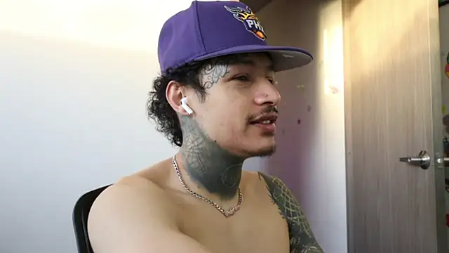 trieone online show from 23, 9, 2025