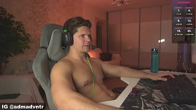 Snapshot of Rus_adventure7 chatting on 5, 5, 2026 Rus adventure7 online show from 5, 5, 2026
