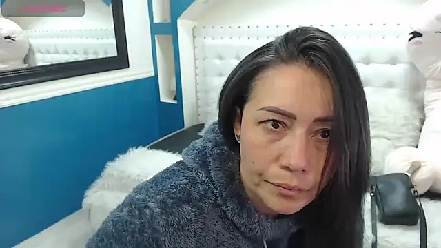 gaby trent online show from 24, 2, 2025