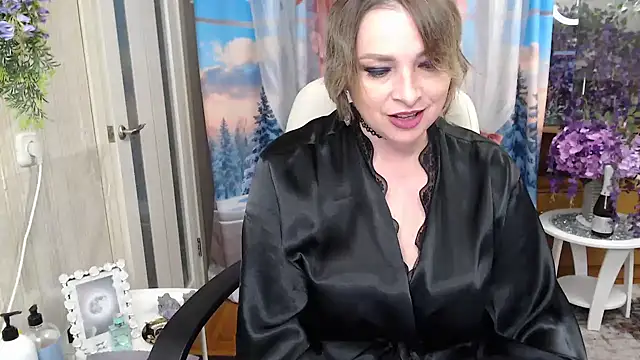 Mika Passion online show from 28, 5, 2026