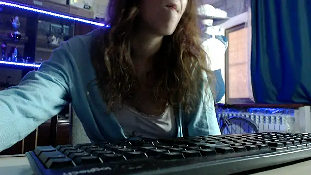 Snapshot of pa1e_pr1ncess chatting on 1, 5, 2026 pa1e pr1ncess online show from 1, 5, 2026