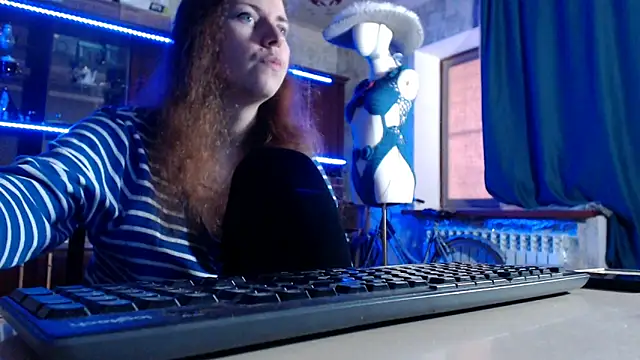 Snapshot of pa1e_pr1ncess chatting on 5, 5, 2026 pa1e pr1ncess online show from 5, 5, 2026