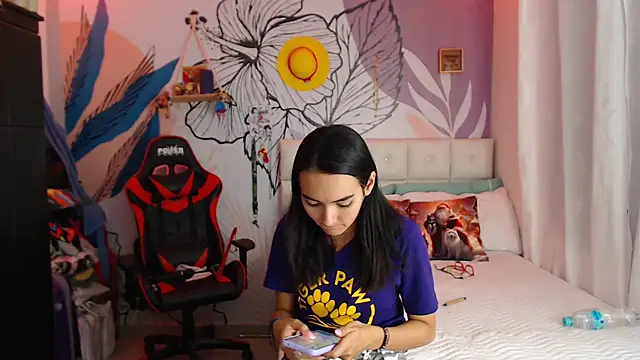 LinzyBaner online show from 11, 12, 2024