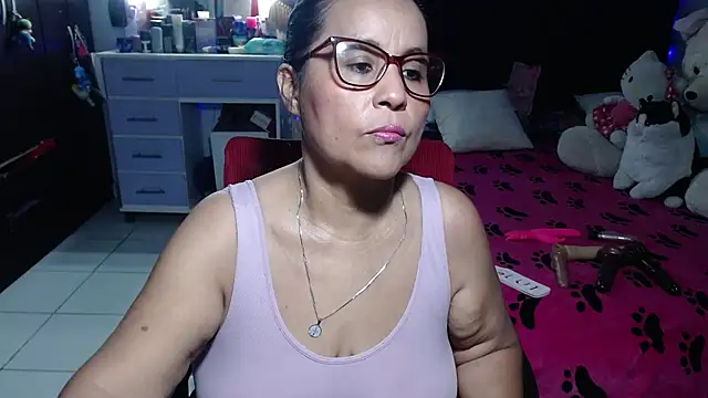 pervert mommy  online show from 15, 7, 2026