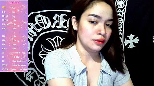 Snapshot of _preciousmoira_ chatting on 7, 7, 2026 preciousmoira online show from 7, 7, 2026