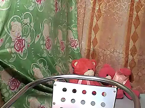 Snapshot of hotwetgran chatting on 1, 6, 2026 hotwetgran online show from 1, 6, 2026