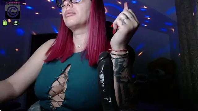 SonyaDevon online show from 14, 4, 2026