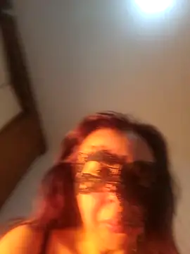 LAURAFOCOSA online show from 1, 3, 2026