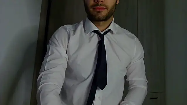 Snapshot of Justynn1 chatting on 21, 10, 2025 Justynn1 online show from 21, 10, 2025