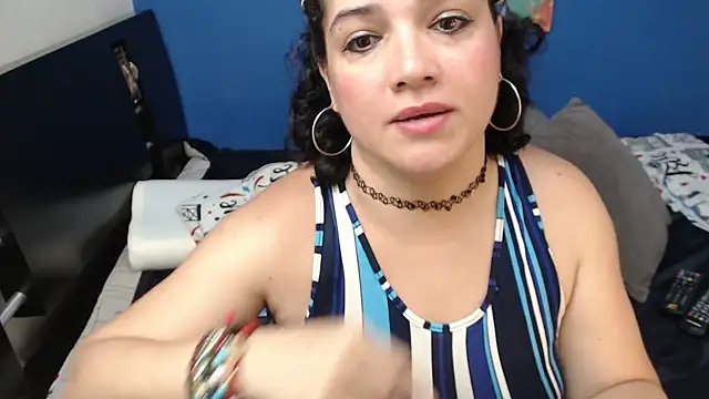 GlendaStarx online show from 5, 4, 2026