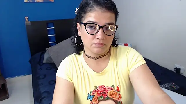 Snapshot of GlendaStarx chatting on 29, 4, 2026 GlendaStarx online show from 29, 4, 2026