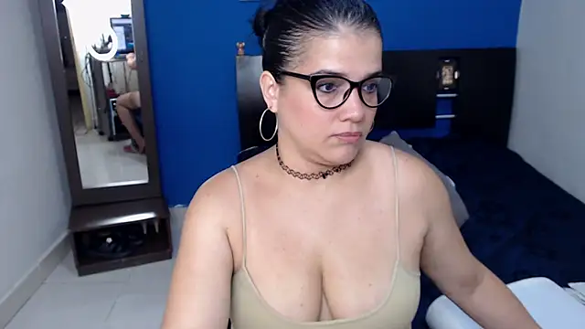 Snapshot of GlendaStarx chatting on 1, 5, 2026 GlendaStarx online show from 1, 5, 2026
