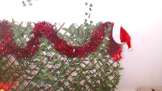 Black Monster Tits online show from 22, 12, 2025